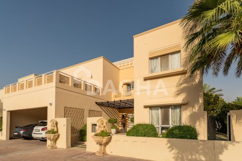 Vilë në Meadows, Dubai, Emiratet e Bashkuara Arabe 5 dhoma gjumi, 570 m2. № 717724 - Foto 26
