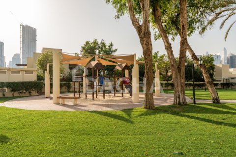 Vilë në Meadows, Dubai, Emiratet e Bashkuara Arabe 5 dhoma gjumi, 570 m2. № 717724 - Foto 27