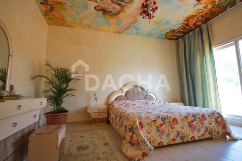 Vilë në Meadows, Dubai, Emiratet e Bashkuara Arabe 5 dhoma gjumi, 570 m2. № 717724 - Foto 16
