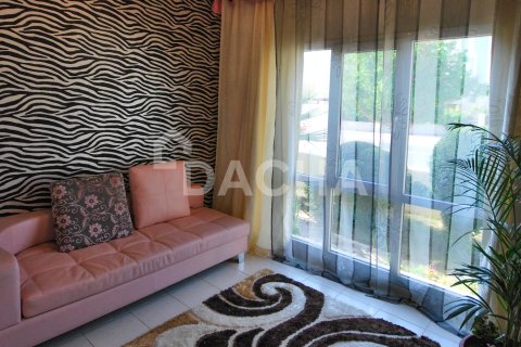 Vilë në Meadows, Dubai, Emiratet e Bashkuara Arabe 5 dhoma gjumi, 570 m2. № 717724 - Foto 15