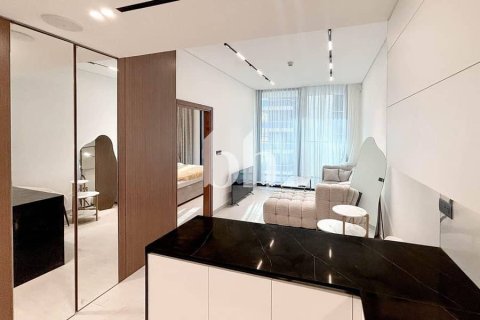 Apartmen di Business Bay, Dubai, UAE 1 bilik tidur, 57 meter persegi № 645246 - foto 2