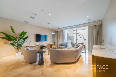 Apartman u FIVE PALM JUMEIRAH u gradu Palm Jumeirah, Dubai, UAE 1 spavaća soba, 113 m2 Br. 661362 - Slika 1