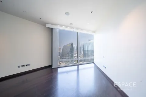Appartement te koop in Downtown Dubai (Downtown Burj Dubai), Dubai, VAE 2 slaapkamers, 152 vr.m., nr 661361 - foto 19