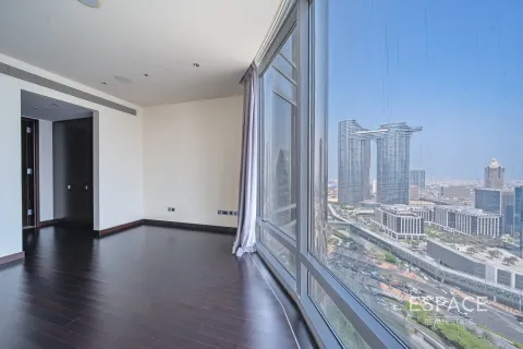 Appartement te koop in Downtown Dubai (Downtown Burj Dubai), Dubai, VAE 2 slaapkamers, 152 vr.m., nr 661361 - foto 3