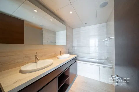 Appartement te koop in Downtown Dubai (Downtown Burj Dubai), Dubai, VAE 2 slaapkamers, 152 vr.m., nr 661361 - foto 13