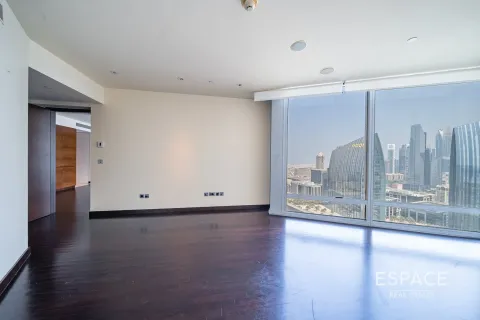 Appartement te koop in Downtown Dubai (Downtown Burj Dubai), Dubai, VAE 2 slaapkamers, 152 vr.m., nr 661361 - foto 4