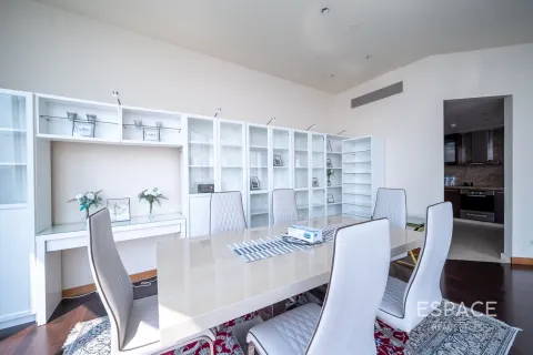 Leilighet til salgs i Downtown Dubai (Downtown Burj Dubai), Dubai, Emiratene 2 soverom, 189 kvm Nr. 661360 - Foto 10