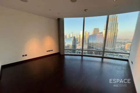 Apartamento para arrendamento em Downtown Dubai (Downtown Burj Dubai), Dubai, EAU 2 quartos, 152 m2 № 661366 - foto 3