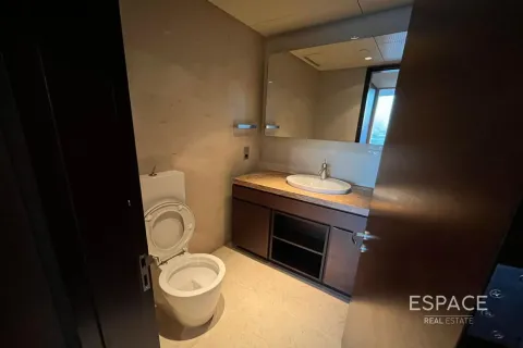 Apartamento para arrendamento em Downtown Dubai (Downtown Burj Dubai), Dubai, EAU 2 quartos, 152 m2 № 661366 - foto 7