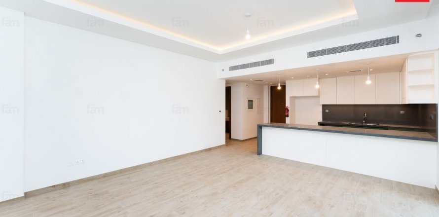 Apartment in Al Wasl, Dubai, UAE 2 bedrooms, 156.8 sq.m. № 335404