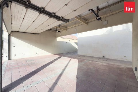 Huvila Al Barsha, Dubai, Arabiemiraatit 5 makuuhuonetta, 1219.3 m2 № 689467 - kuva 10