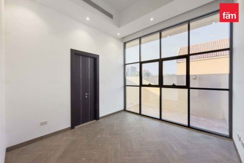 Huvila Al Barsha, Dubai, Arabiemiraatit 5 makuuhuonetta, 1219.3 m2 № 689467 - kuva 3