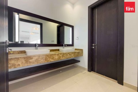 Vilă de închiriat în Al Barsha, Dubai, EAU 5 dormitoare, 1219.3 mp.  №689467 - poză 14