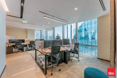 Офис DIFC, Дубай, БАӘ-да 125.8 м² № 689469 - фото 1