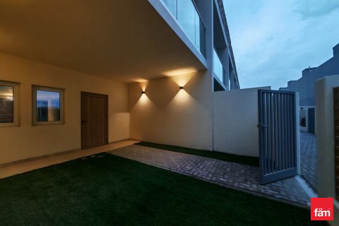 Rumah bandar di Dubai, UAE 2 bilik tidur, 165.4 meter persegi № 691367 - foto 3