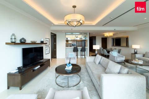 Apartment til leje i Downtown Dubai (Downtown Burj Dubai), Dubai, UAE 3 soveværelser, 207.8 kvm № 691365 - foto 2