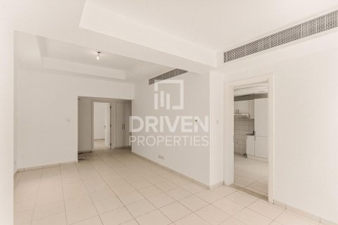 ویلا در The Springs، Dubai ، امارات متحده عربی 3 خوابه ، 343 متر مربع.  شماره 757348