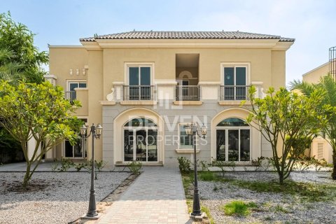 Villa zur Miete in Dubai Sports City, Dubai, VAE 5 Schlafzimmer, 541.9 m2 Nr. 757347 - Foto 25