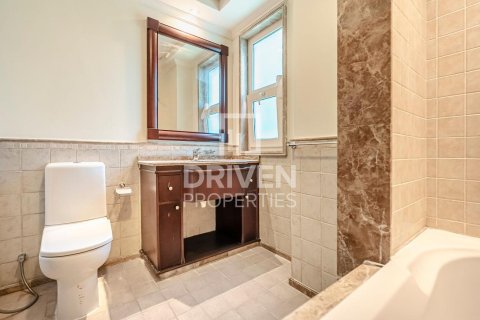 Villa zur Miete in Dubai Sports City, Dubai, VAE 5 Schlafzimmer, 541.9 m2 Nr. 757347 - Foto 22