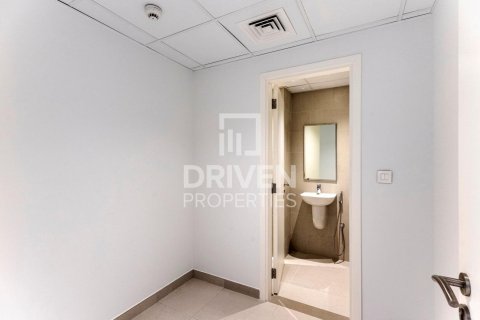 Apartment in Umm Suqeim, Dubai, UAE 2 bedrooms, 120.31 sq.m. № 757346 - photo 12