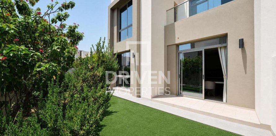 Villa in Arabian Ranches 2, Dubai, VAE: 4 Schlafzimmer, 271.37 m2 Nr. 742792