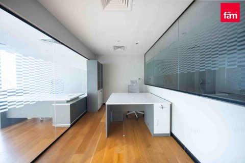 Iroda itt: Dubai, EAE, 163.7 m², azonosító: 645898 - fénykép 7