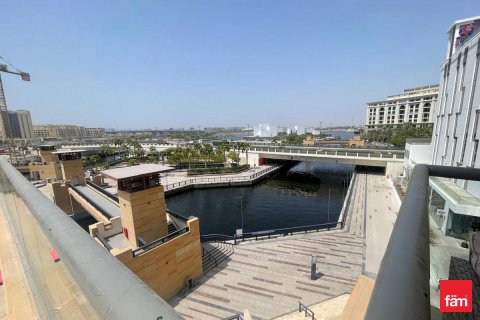 Culture Village, Dubai, UAE의 임대용 아파트 침실 3개, 249.3제곱미터 번호 645901 - 사진 1