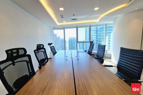 Üürile anda kontor asukohaga Dubai, AÜE: 98.3 m² Nr 687534 - pilt 15