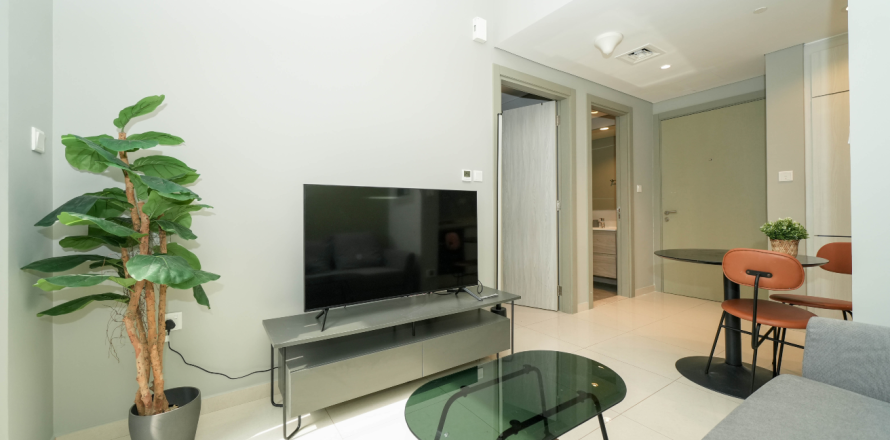 Dzīvoklis ZADA TOWER Business Bay, Dubaijā, AAE 1 istaba, 43 m2 Nr. 658836