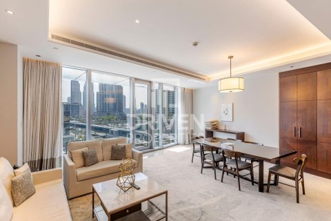 Downtown Dubai (Downtown Burj Dubai), Dubai, UAE의 판매용 아파트 침실 2개, 157.84제곱미터 번호 741898 - 사진 2