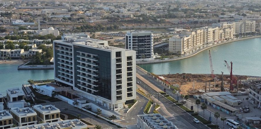 Ras Al Khaimah, संयुक्त अरब अमीरात में अपार्टमेंट, 2 बेडरूम, 131 वर्ग मीटर, संख्या 734769