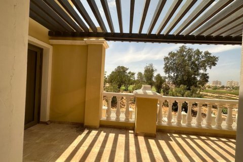 Řadový dům v Ras Al Khaimah, SAE 4 ložnice, 251 m² Č.: 734766 - fotografie 14