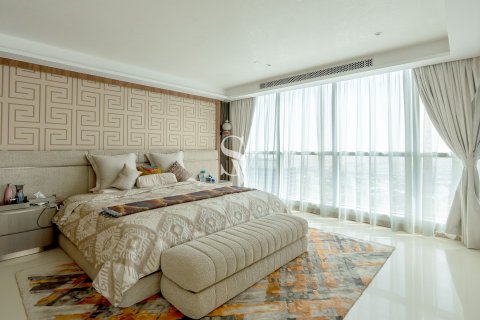 Διαμέρισμα σε 23 MARINA TOWER σε Dubai Marina, ΗΑΕ 3 υπνοδωμάτια, 277 τ.μ. Αρ. 698792 - φωτογραφία 12