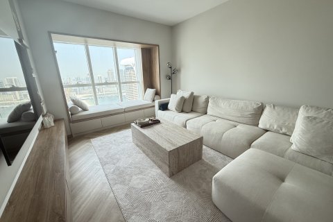 Lägenhet till försäljning i Dubai Marina, Dubai, UAE 2 sovrum, 124 kvm Nr. 698813 - fotografi 3