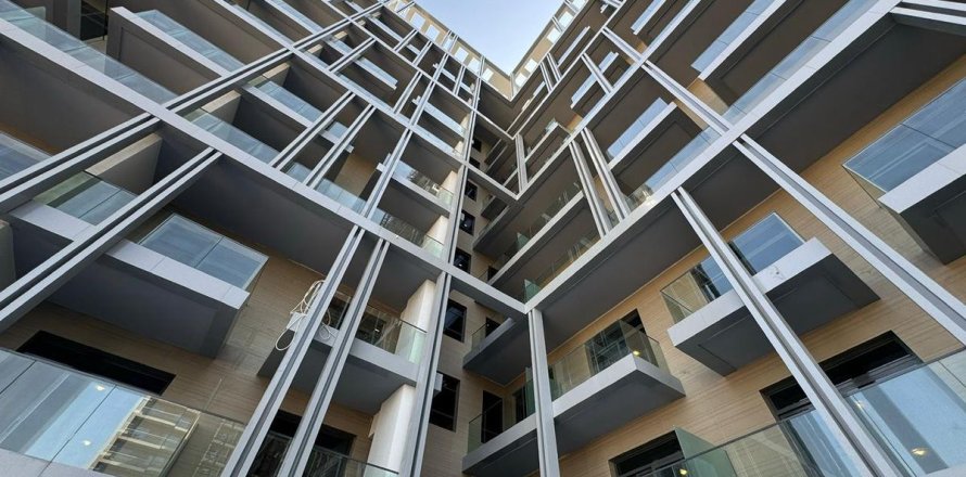 Apartment in Dubai, UAE 45.7 sq.m. № 728048