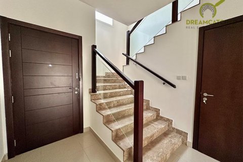 Řadový dům v Mina Al Arab, Ras Al Khaimah, SAE 3 ložnice, 213.7 m² Č.: 588538 - fotografie 8