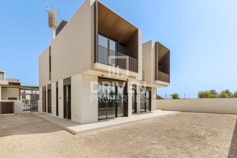 Villa itt: Dubai Hills Estate, EAE, 5 hálószoba, 512 m², azonosító: 683340