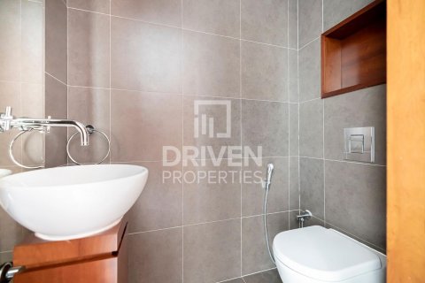 Sheikh Zayed Road, Dubai, संयुक्त अरब अमीरात में अपार्टमेंट, 1 बेडरूम, 80 वर्ग मीटर, संख्या 655231 - फ़ोटो 8