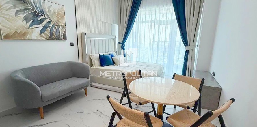 Apartment in Dubai Science Park, UAE 49 sq.m. № 730237