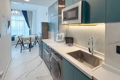 Apartment in Dubai Science Park, UAE 49 sq.m. № 730237 - photo 2
