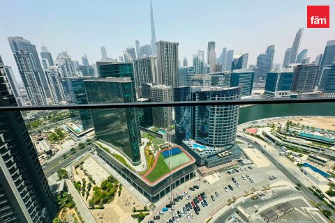 Apartment in Business Bay, Dubai, UAE 2 bedrooms, 87.7 sq.m. № 736928 - photo 28