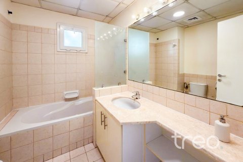 Vilă de închiriat în Meadows, Dubai, EAU 4 dormitoare, 332.41 mp. №741139 - poză 7