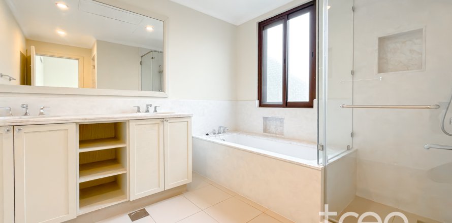 Villa itt: Arabian Ranches 2, Dubai, EAE, 5 hálószoba, 357.3 m², azonosító: 741138