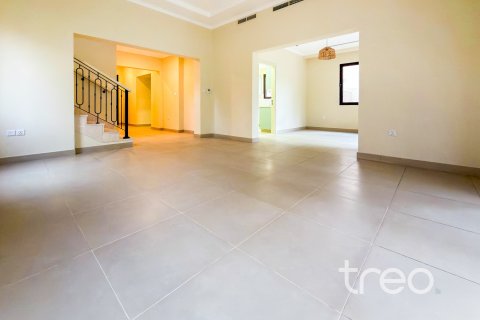 Villa itt: Arabian Ranches 2, Dubai, EAE, 5 hálószoba, 357.3 m², azonosító: 741138 - fénykép 3