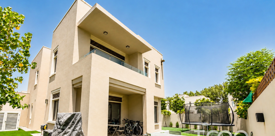 ویلا در Arabian Ranches 2، Dubai ، امارات متحده عربی 4 خوابه ، 312.34 متر مربع.  شماره 741144