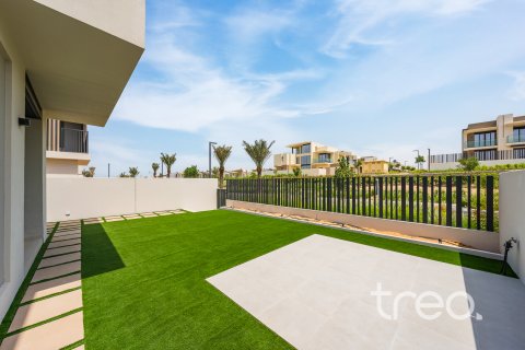 Dubai、UAE にあるタウンハウスの賃貸物件 4ベッドルーム、296.73 m2、No741143 - 写真 11