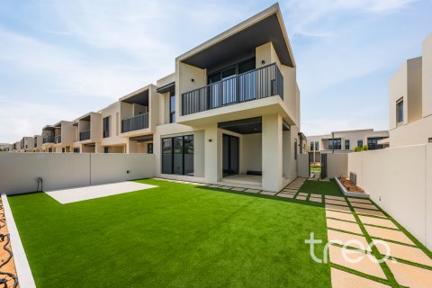 Dubai、UAE にあるタウンハウスの賃貸物件 4ベッドルーム、296.73 m2、No741143 - 写真 9