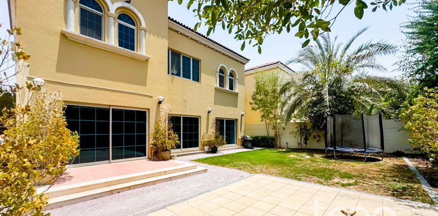 Villa Jumeirah Park, Dubaijā, AAE 4 istabas, 314.01 m2 Nr. 741142
