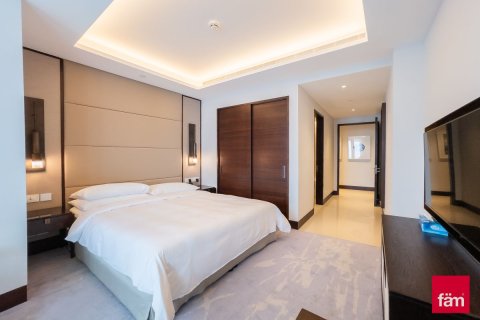 Appartement te huur in Downtown Dubai (Downtown Burj Dubai), Dubai, VAE 3 slaapkamers, 225.5 vr.m., nr 655740 - foto 22
