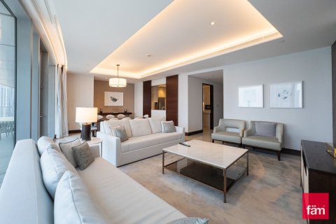 Appartement te huur in Downtown Dubai (Downtown Burj Dubai), Dubai, VAE 3 slaapkamers, 225.5 vr.m., nr 655740 - foto 29